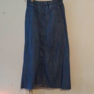 Denim skirt